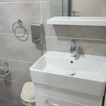 Hk Doga Sporlari Merkezi Hotel *